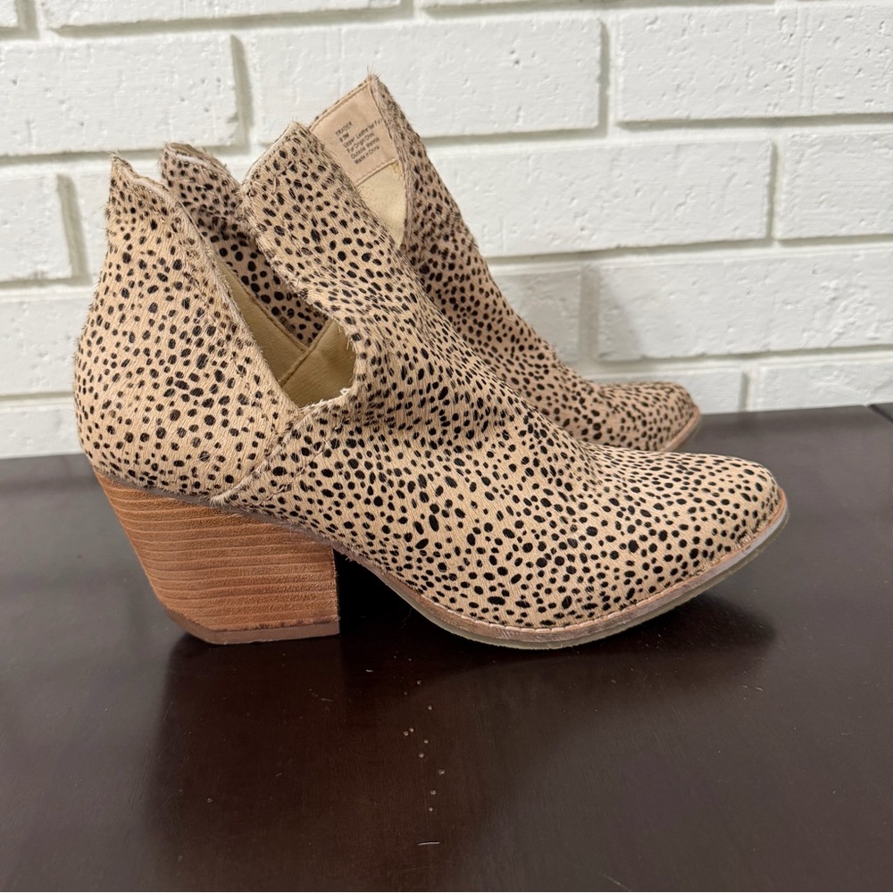 Coconuts by Matisse Trader Calf Hair Leopard Western Booties 9.5